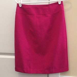SOLD Worthington dark pink pencil skirt